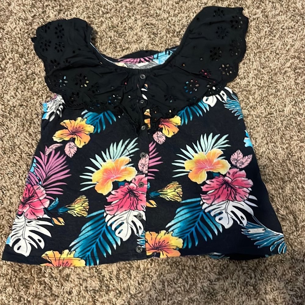 Flowery summer top